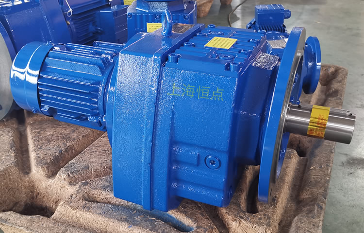 RF87減速機，立式安裝，輸入配電機，實物照片如下