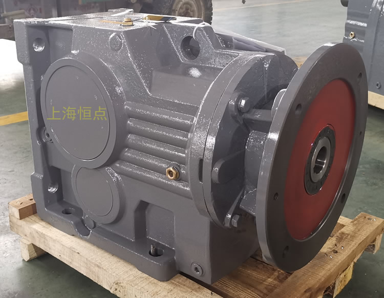 K97減速機，輸入配電機法蘭端蓋，右輸出單軸，實物圖如下